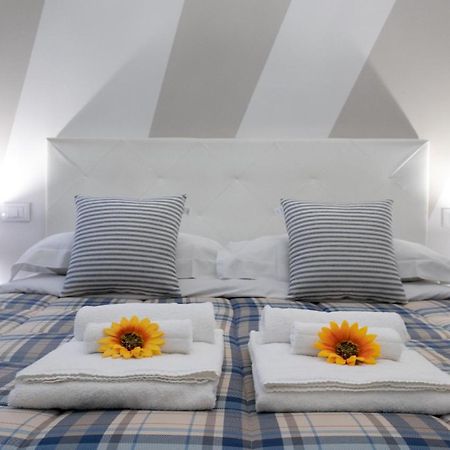 Residenza Centro Storico Hotel Лука Екстериор снимка