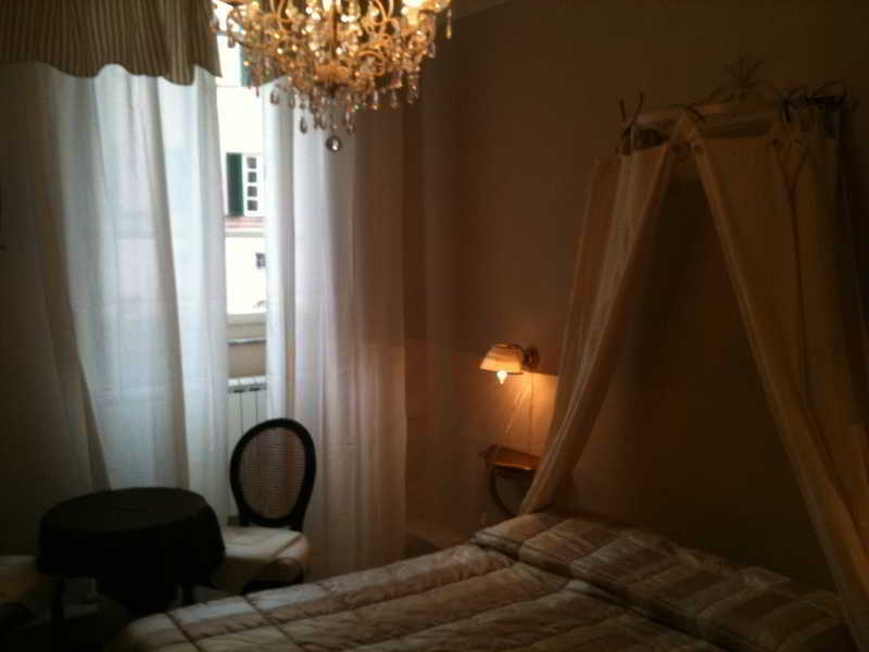 Residenza Centro Storico Hotel Лука Екстериор снимка